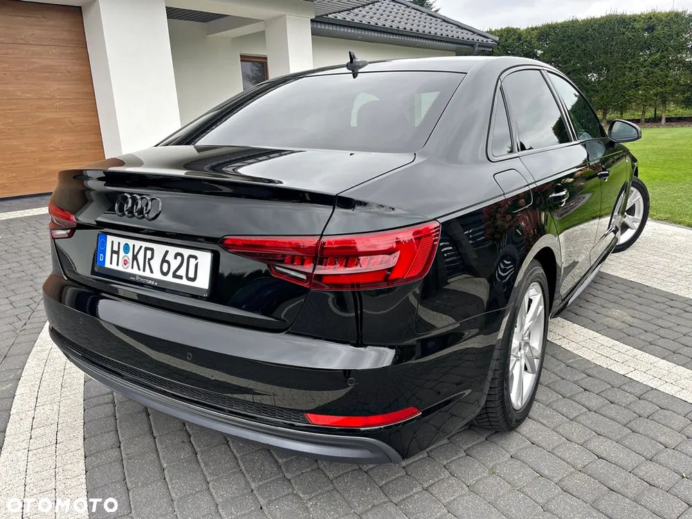 Audi A4 Limousine 1.4 TFSI S tronic sport - 14