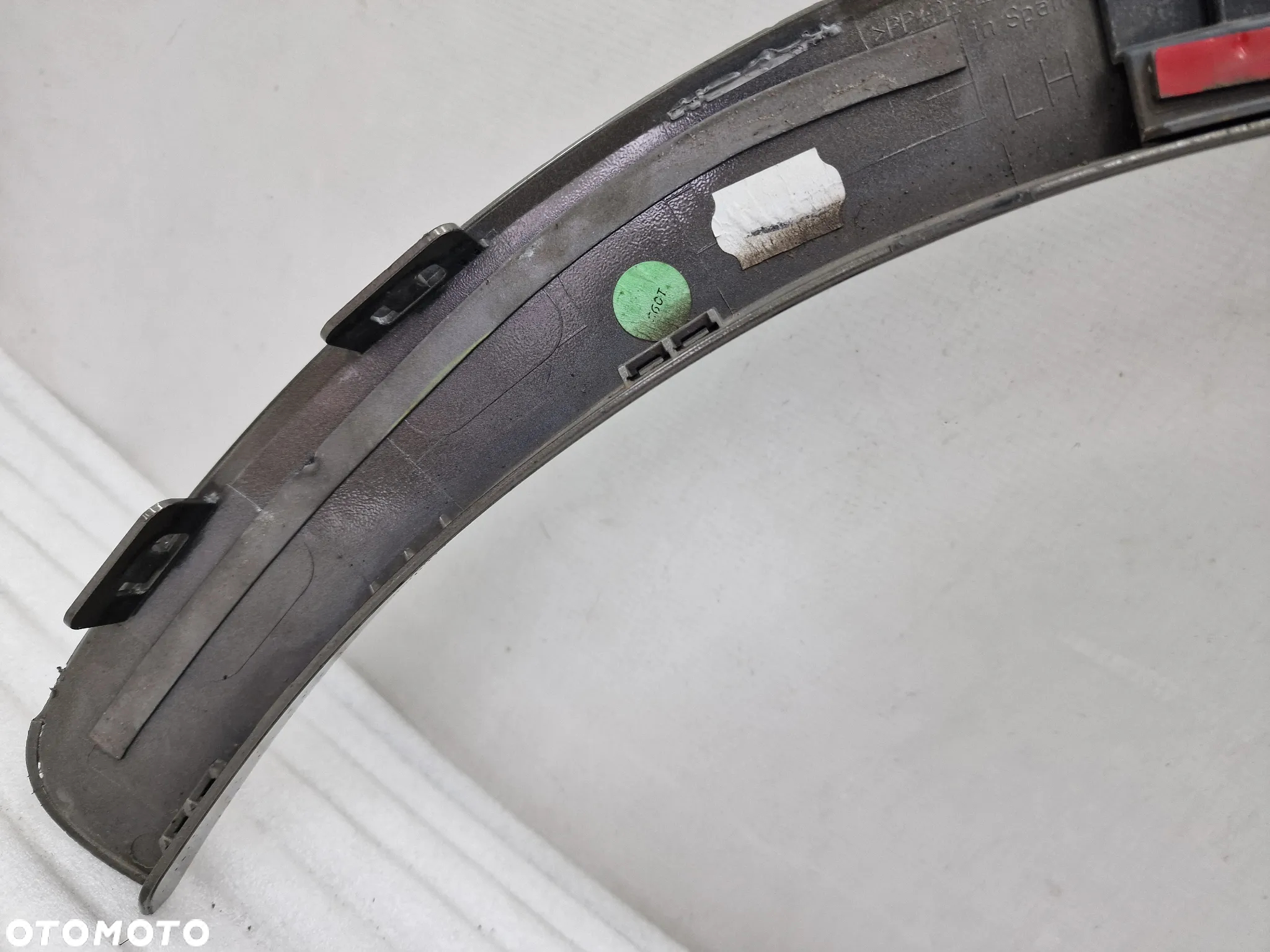 AUDI Q3 8U0 11- PRAWA / LEWA TYLNA TYLNIA TYŁ LISTWA / NAKŁADKA BŁOTNIKA , NR 8U0853818 / 8U0853818A / 8U0853818B , NR AUKCJI NB110 - 27