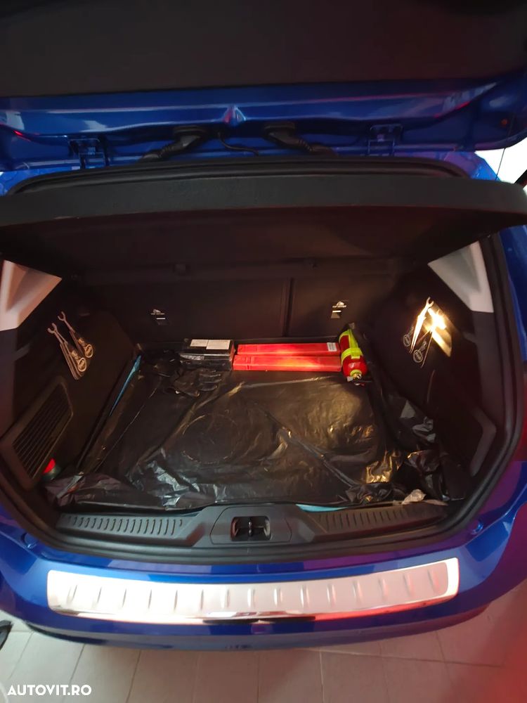 Ford Focus 2.0 EcoBlue Titanium Business - 33