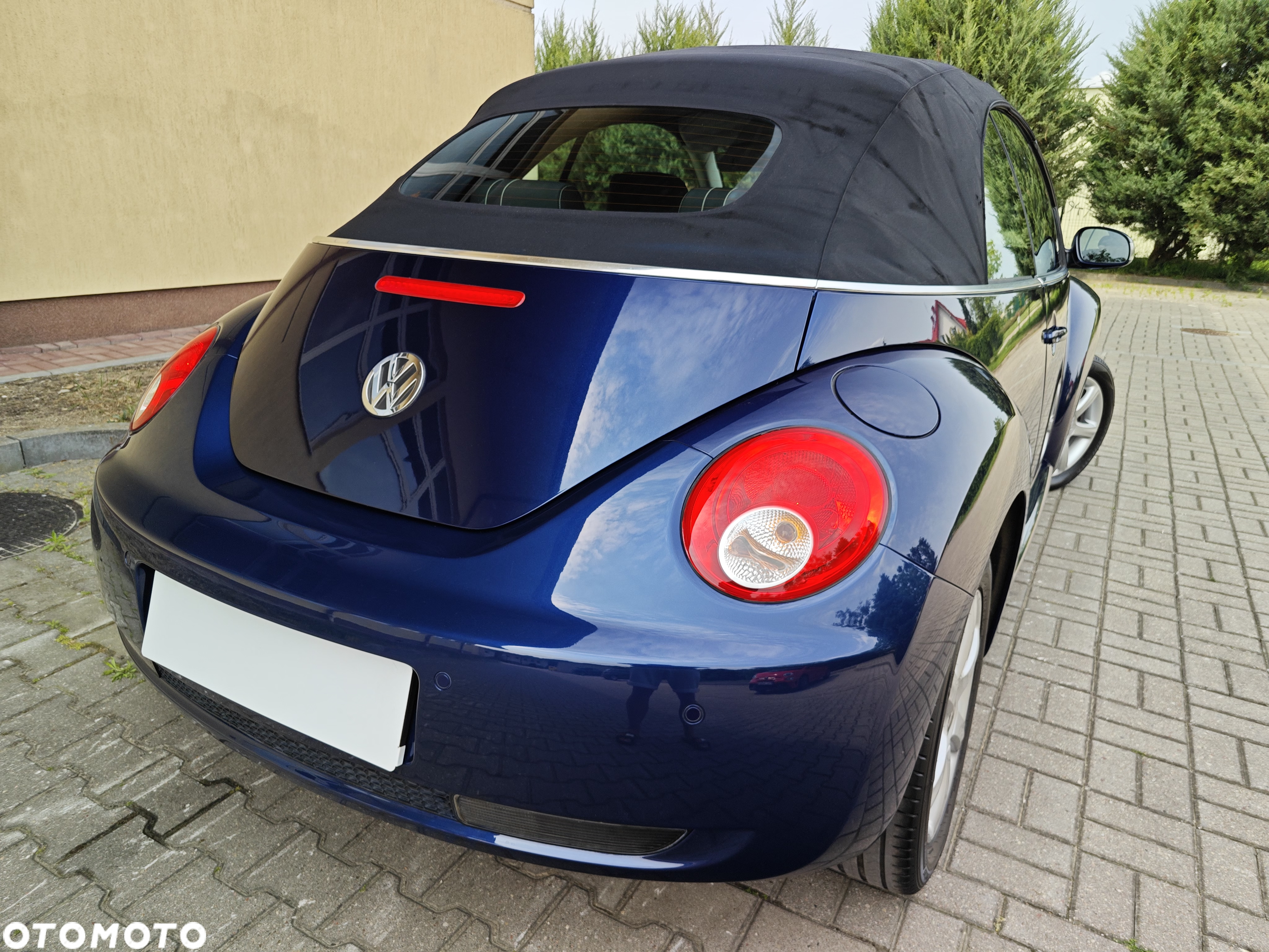 Volkswagen New Beetle Cabriolet 1.6 Freestyle - 4