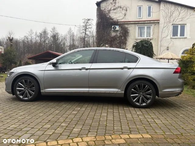 Volkswagen Passat 2.0 TDI 4Mot Elegance DSG - 4