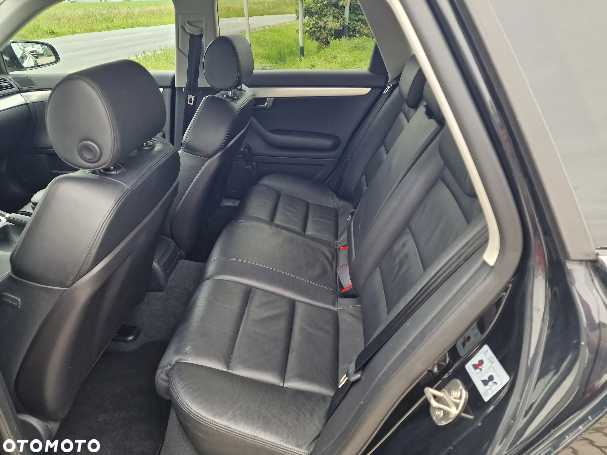 Audi A4 Avant 3.0 TDI Quattro - 23