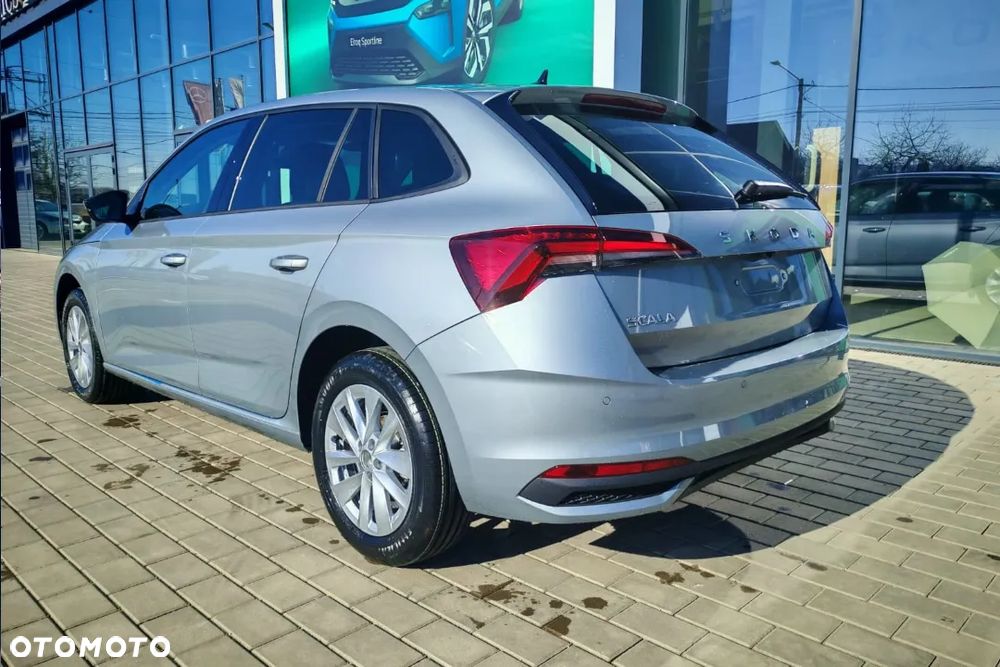 Skoda Scala 1.0 TSI Drive DSG - 12