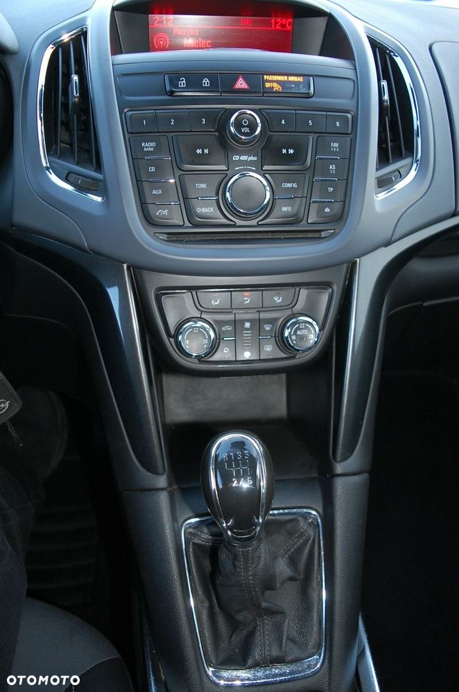 Opel Zafira - 25