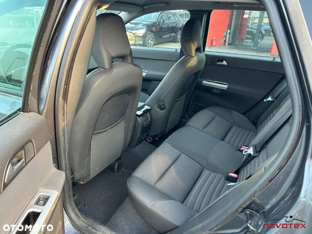 Volvo V50 D2 Momentum Start-Stop - 19