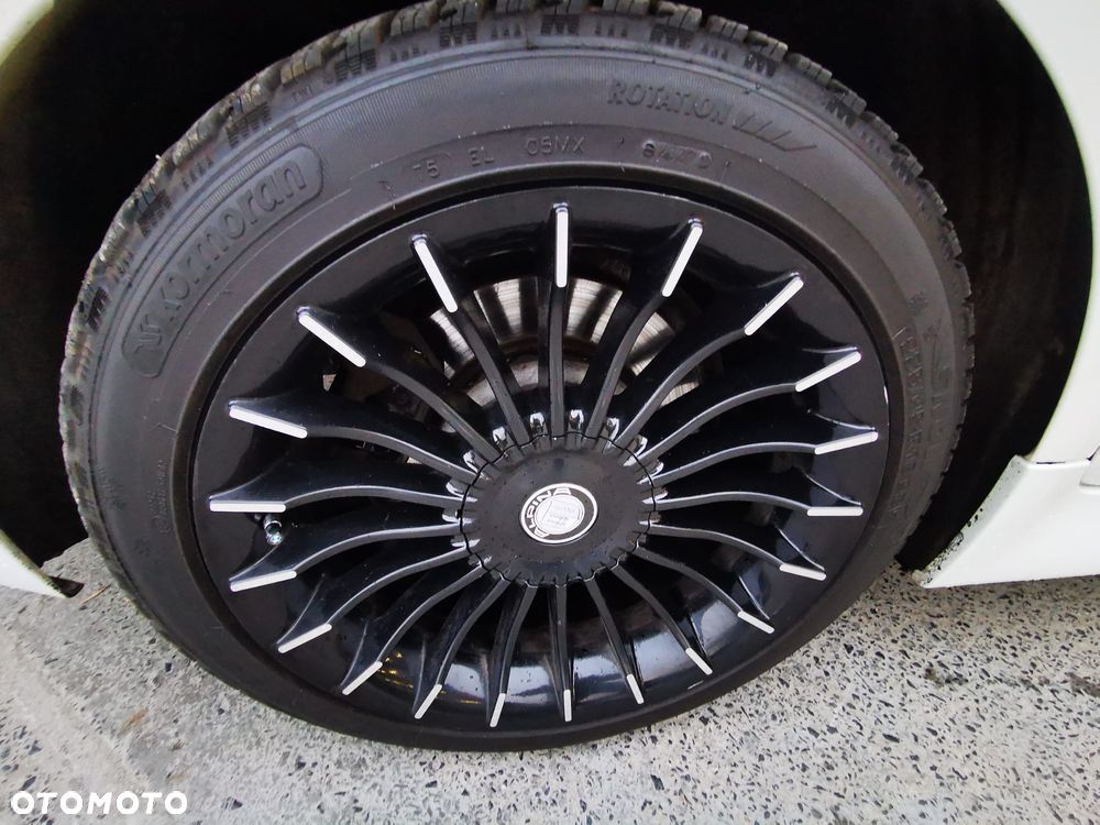 BMW Seria 5 520d - 15