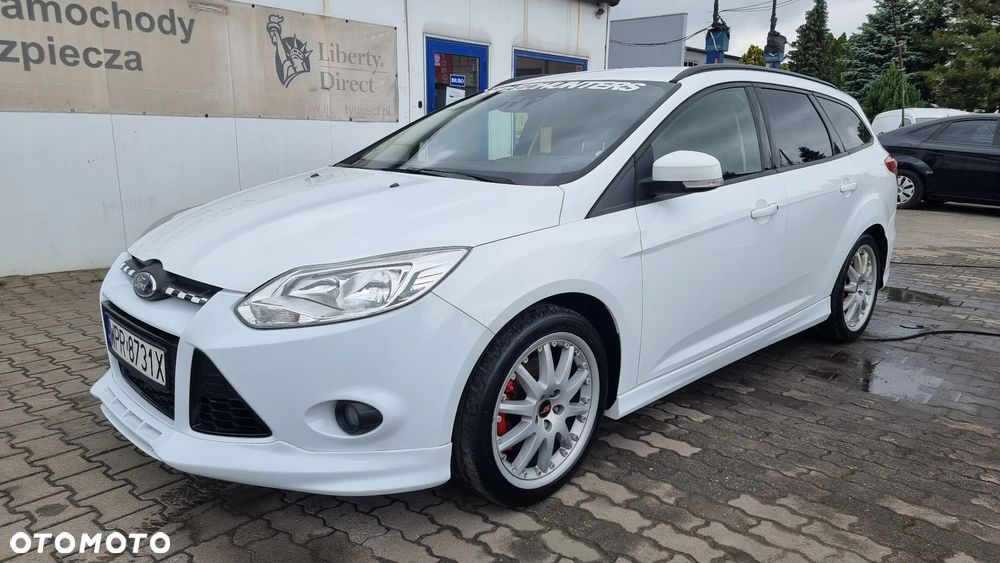 Ford Focus 1.0 EcoBoost Titanium - 18