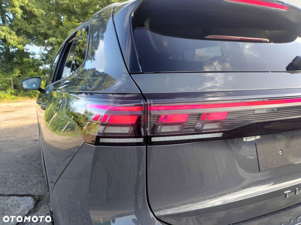 Volkswagen Tiguan - 29