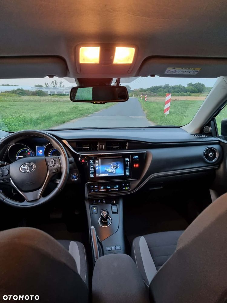 Toyota Auris 1.8 VVT-i Automatik Edition - 12