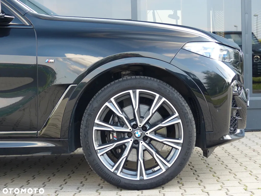 BMW X7 M50i sport - 10