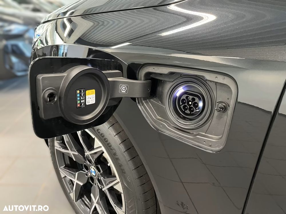 BMW X3 30e xDrive - 14
