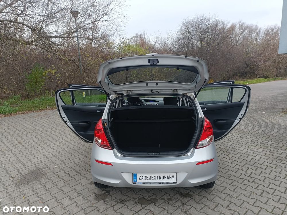 Hyundai i20 1.25 Comfort - 19