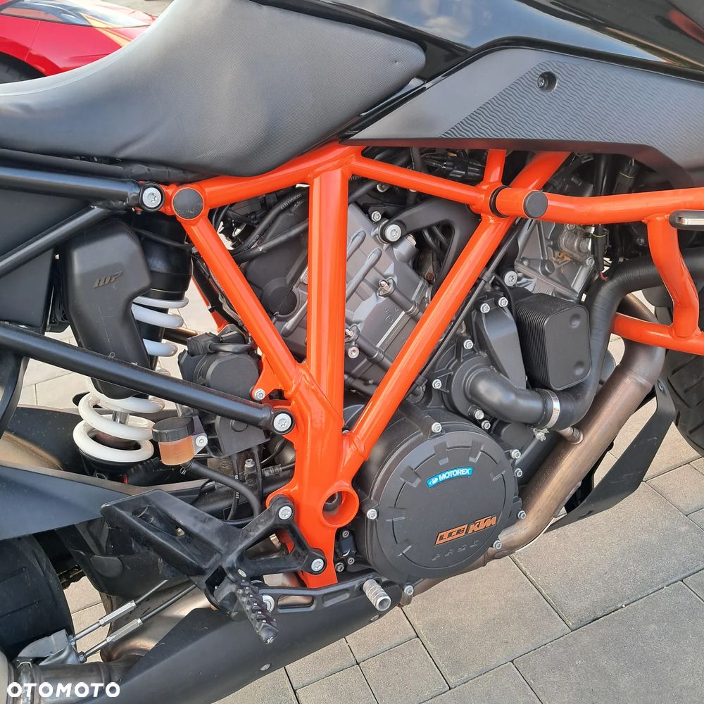 KTM Super Duke - 14