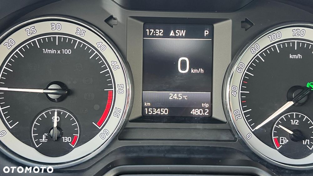 Skoda Octavia 2.0 TDI SCR Clever DSG - 12