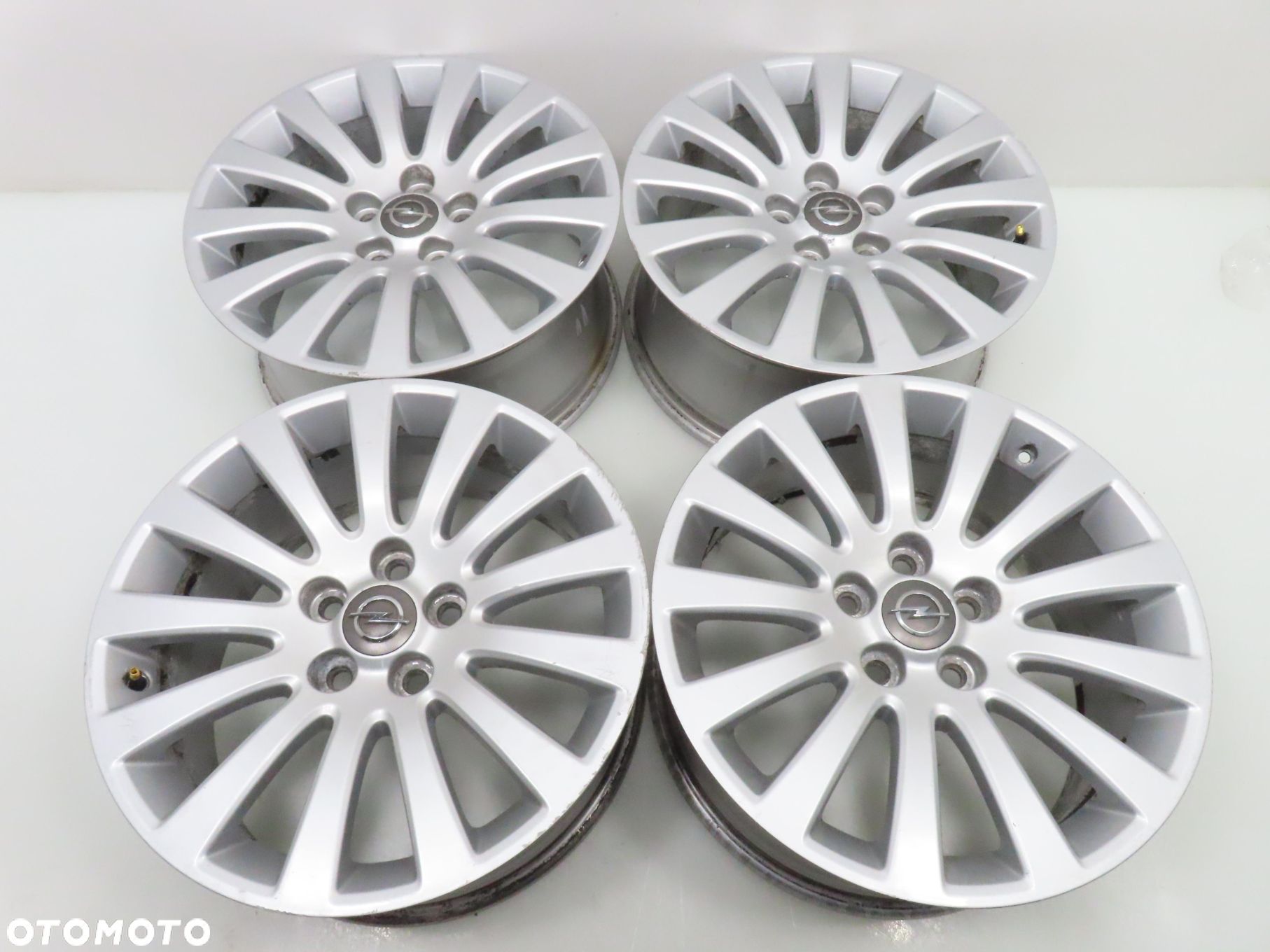 Alufelgi 18'' Opel Insignia 5x120 8J ET 42 - 1