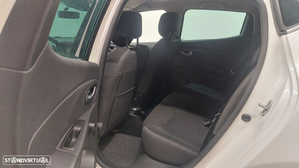 Renault Clio 1.5 dCi Limited - 12