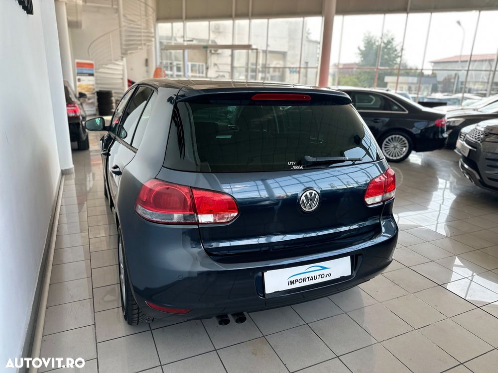 Volkswagen Golf 2.0 TDI DPF 4Motion Team - 10