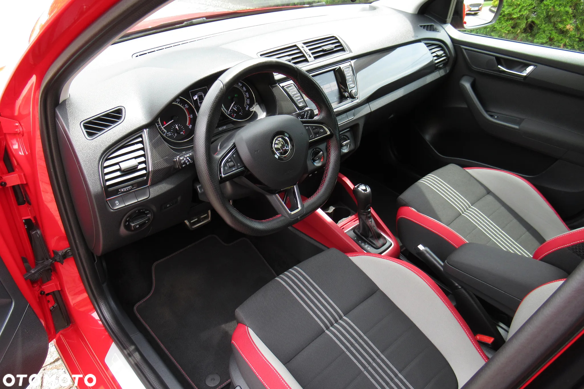 Skoda Fabia 1.2 TSI DSG Monte Carlo - 23