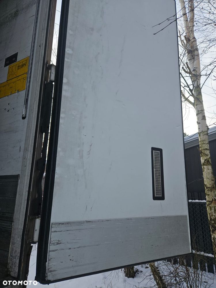 Schmitz Cargobull SKO 24 - 5