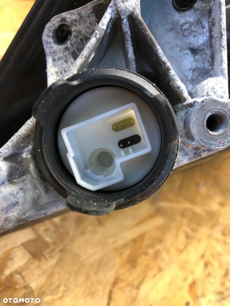 BMW F30 F31 LUSTERKO PRAWE SKŁADANE 5 PIN 668 SCHWARZ 2 II - 6
