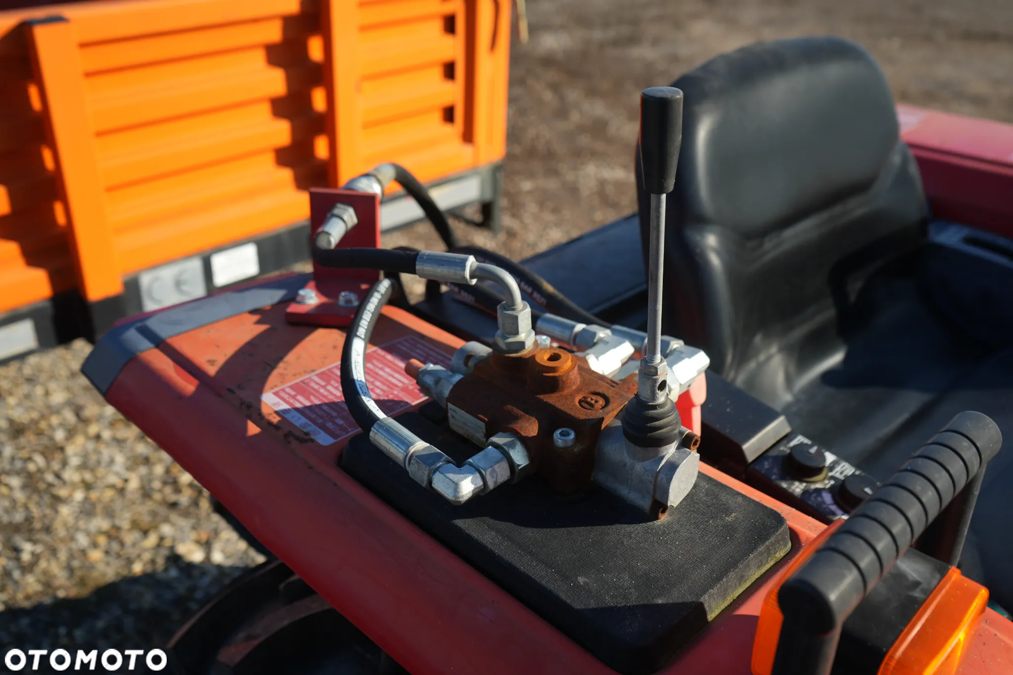 Yanmar FX215D - 10