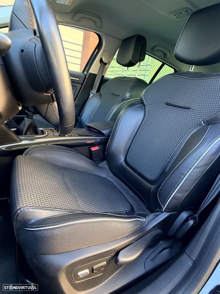 Renault Mégane Sport Tourer 1.5 dCi Bose Edition - 13