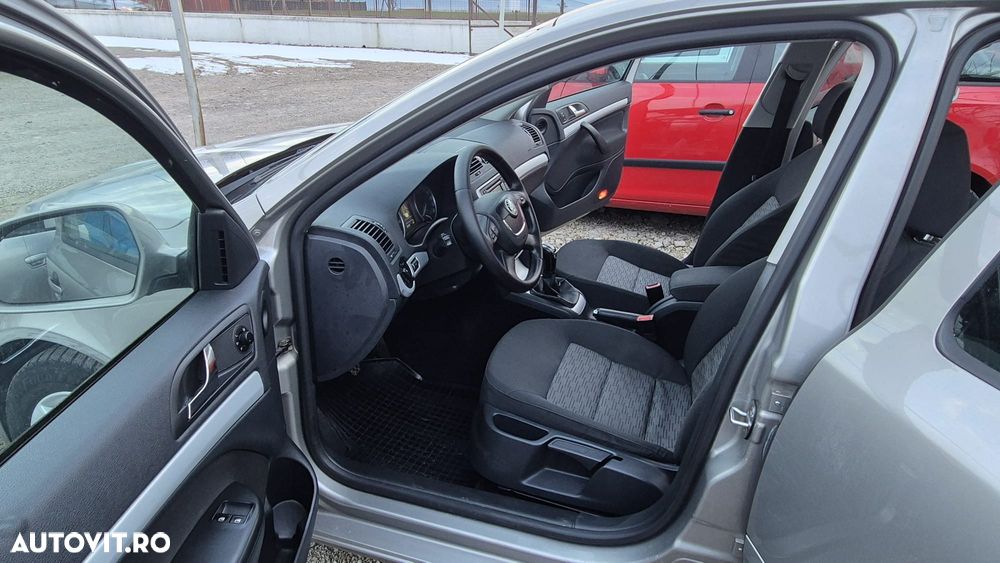 Skoda Octavia 1.2 TSI ACTIVE - 7