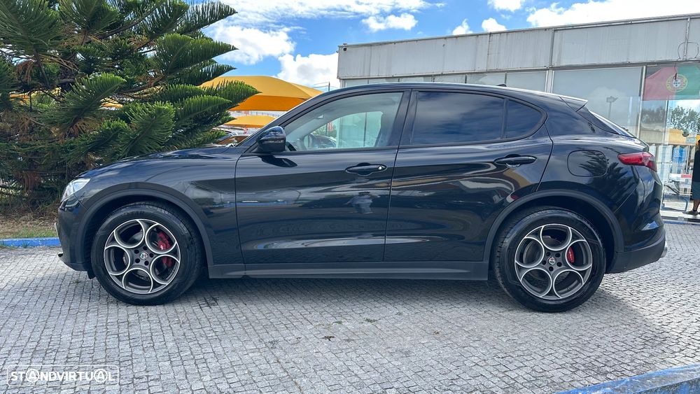 Alfa Romeo Stelvio 2.2 D AT8 - 13