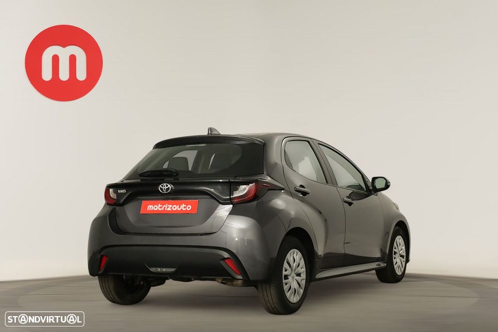 Toyota Yaris 1.0 VVT-i Comfort Plus - 4