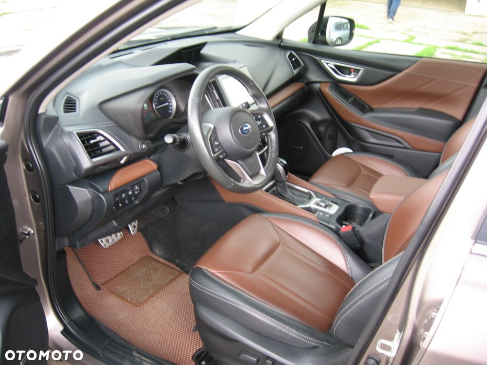 Subaru Forester 2.0i-L Platinum (EyeSight) Lineartronic - 6
