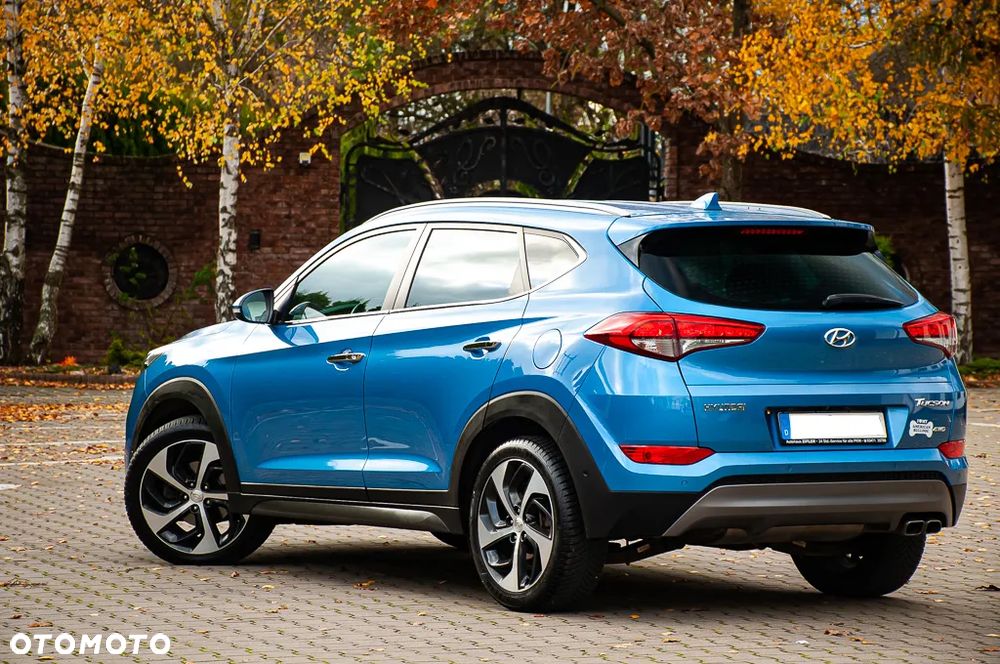 Hyundai Tucson ver-2-0-crdi-premium-4wd - 11