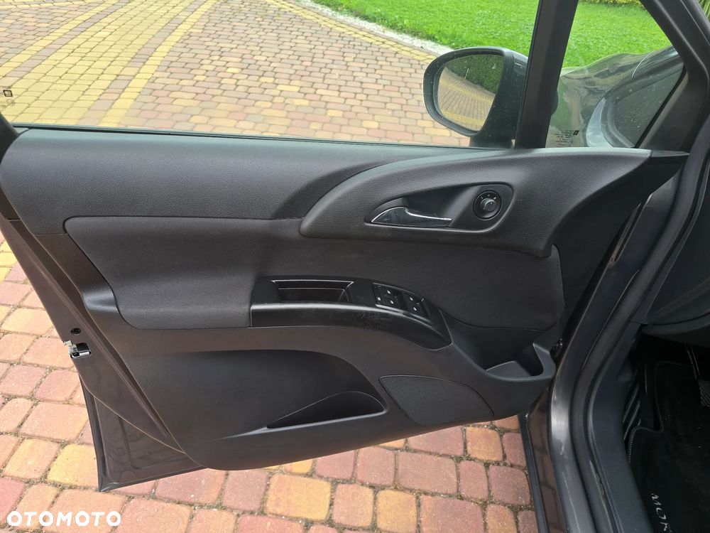 Opel Meriva 1.4 T Cosmo - 35