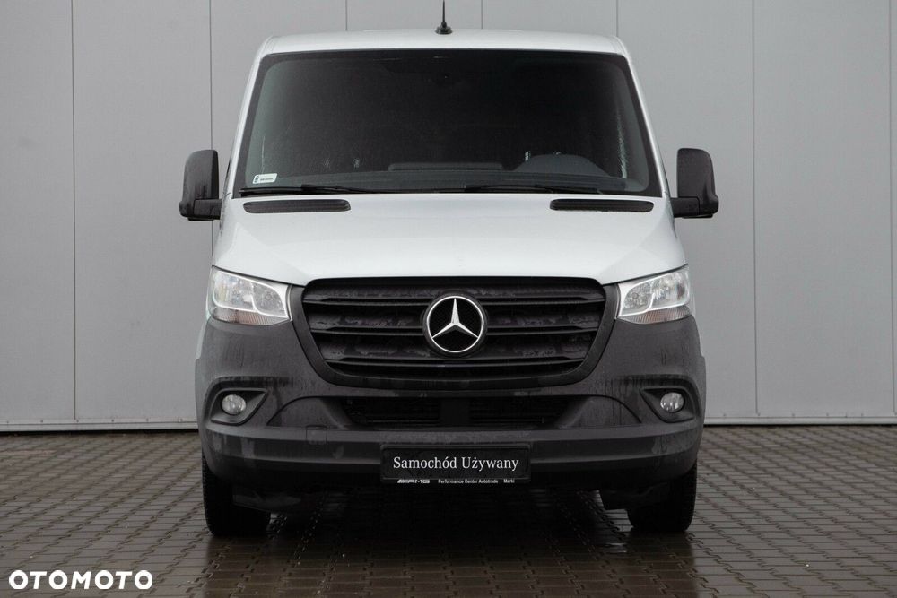 Mercedes-Benz Sprinter - 3