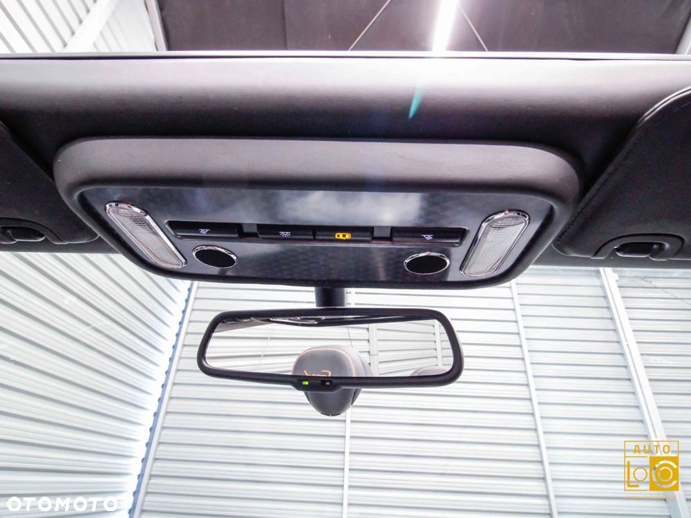 Bentley Continental GT Speed - 36