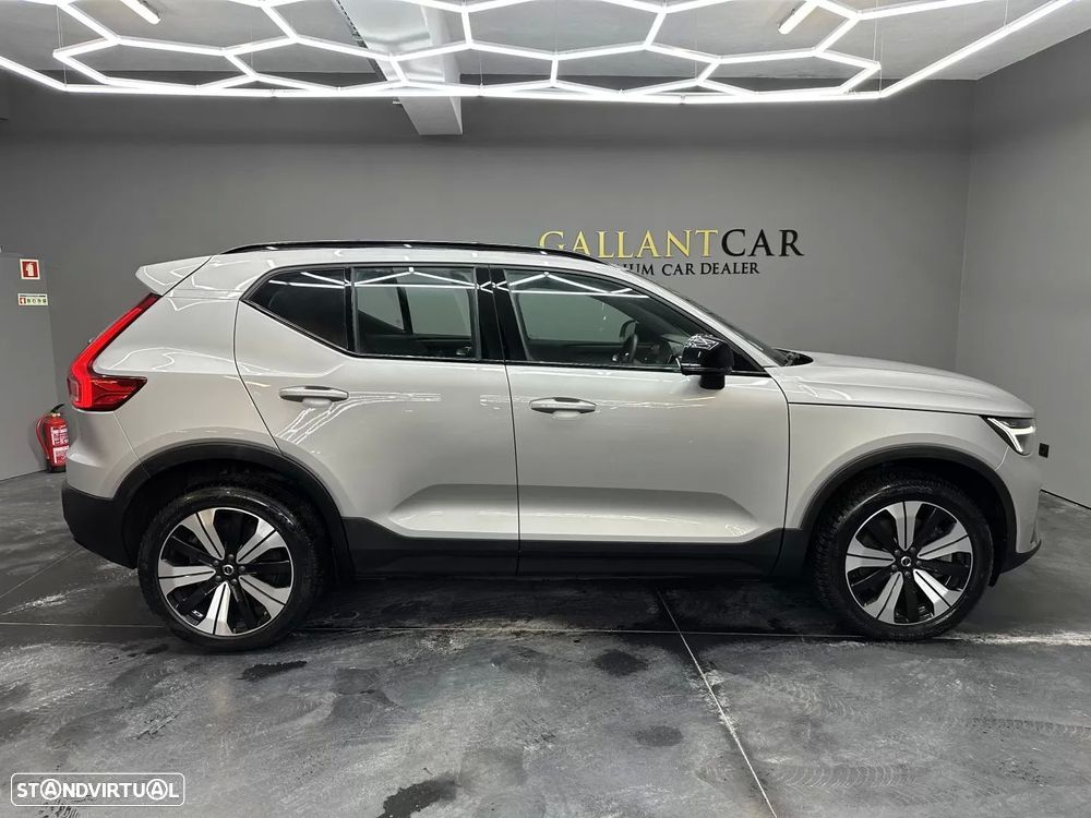 Volvo XC 40 Recharge Core - 4