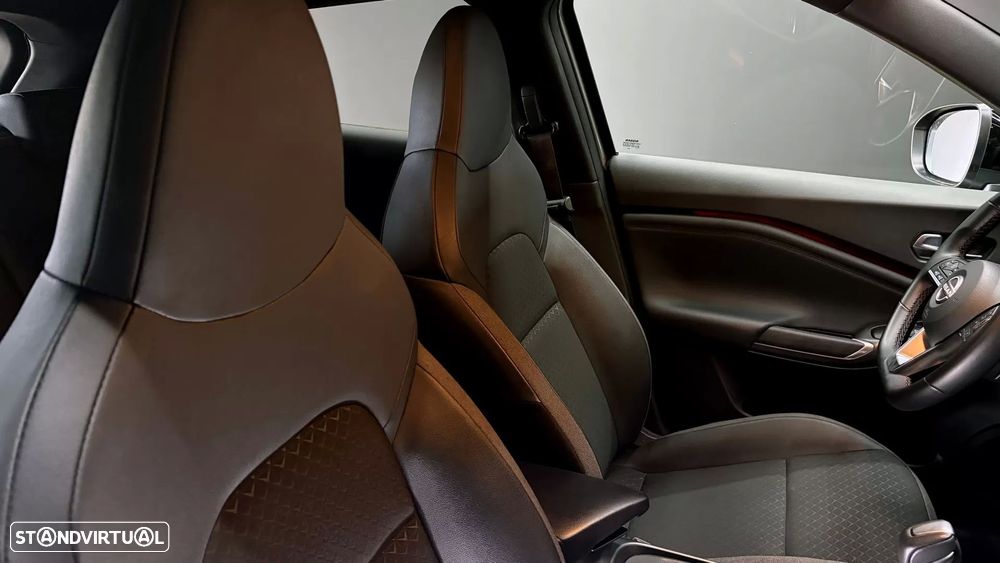 Nissan Juke 1.0 DIG-T N-Connecta NAV. DCT - 17