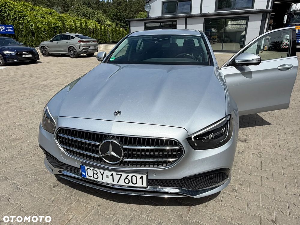 Mercedes-Benz Klasa E 200 d - 35