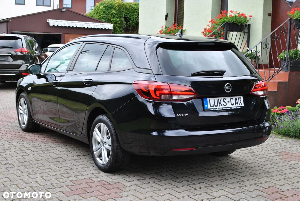 Opel Astra 1.4 Turbo Start/Stop Sports Tourer Innovation - 36