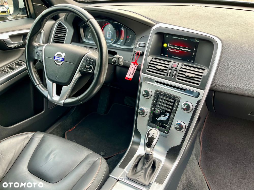 Volvo XC 60 D4 Drive-E Ocean Race - 21