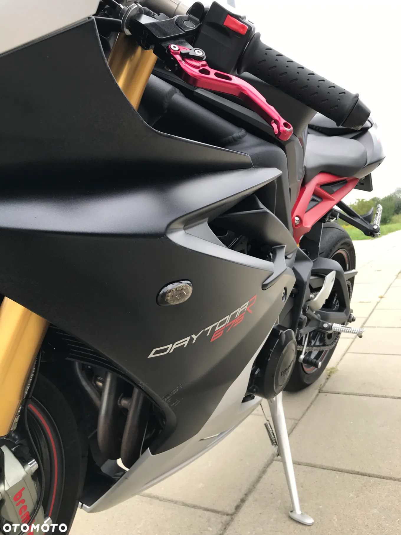 Triumph Daytona - 9
