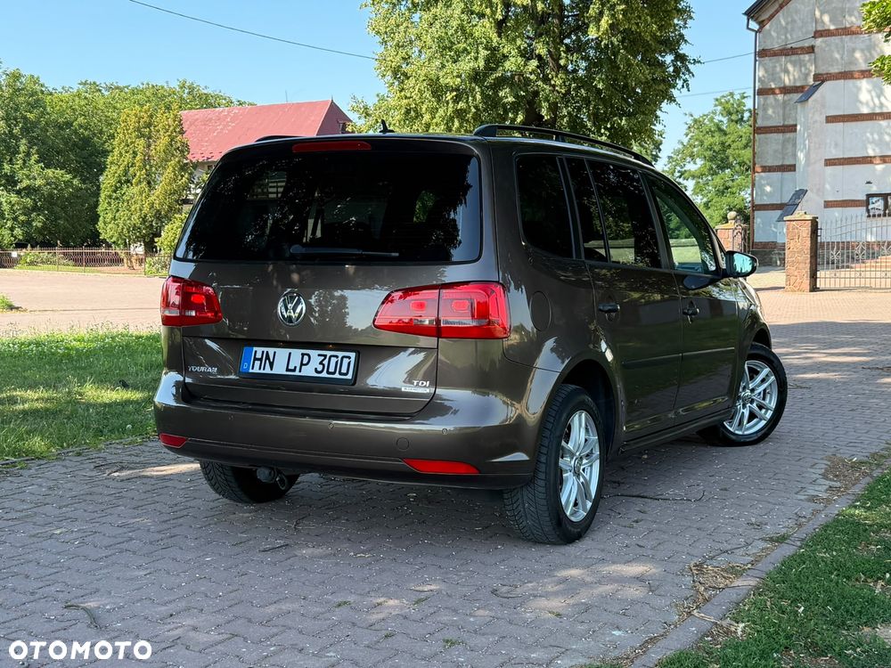 Volkswagen Touran 1.6 TDI DPF Highline - 16