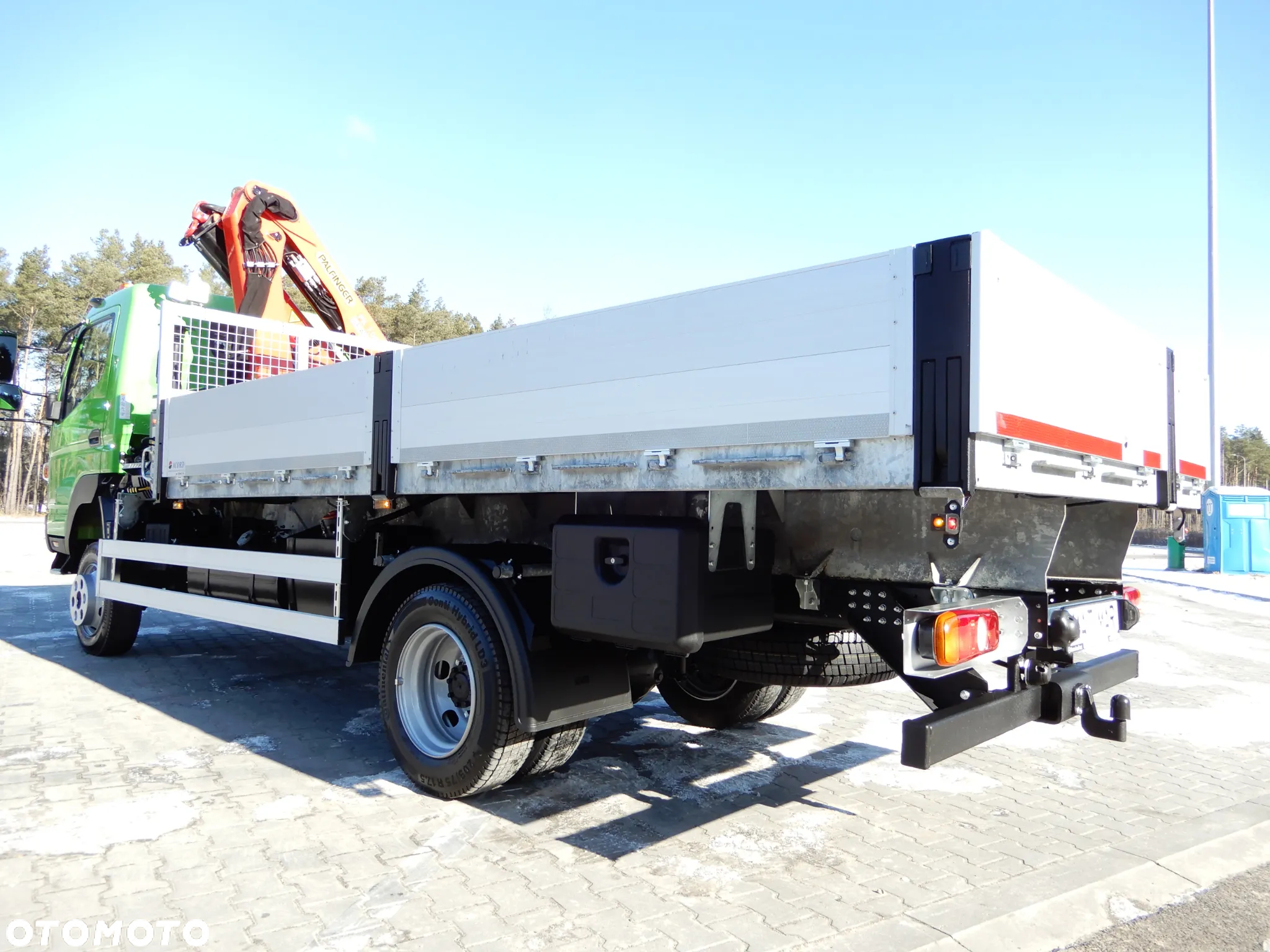 Mitsubishi FUSO CANTER 6C18 4X4 PALFINGER HDS 3.300 Udźwig Żuraw 6,2 m Skrzynia Załadowcza 8 E.Palet 4.26 Cm Stan Jak Nowy Jedyny Taki UNIKAT OKAZJA - 19