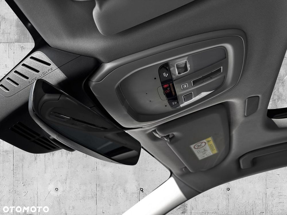 Volvo XC 60 T6 AWD Core - 27