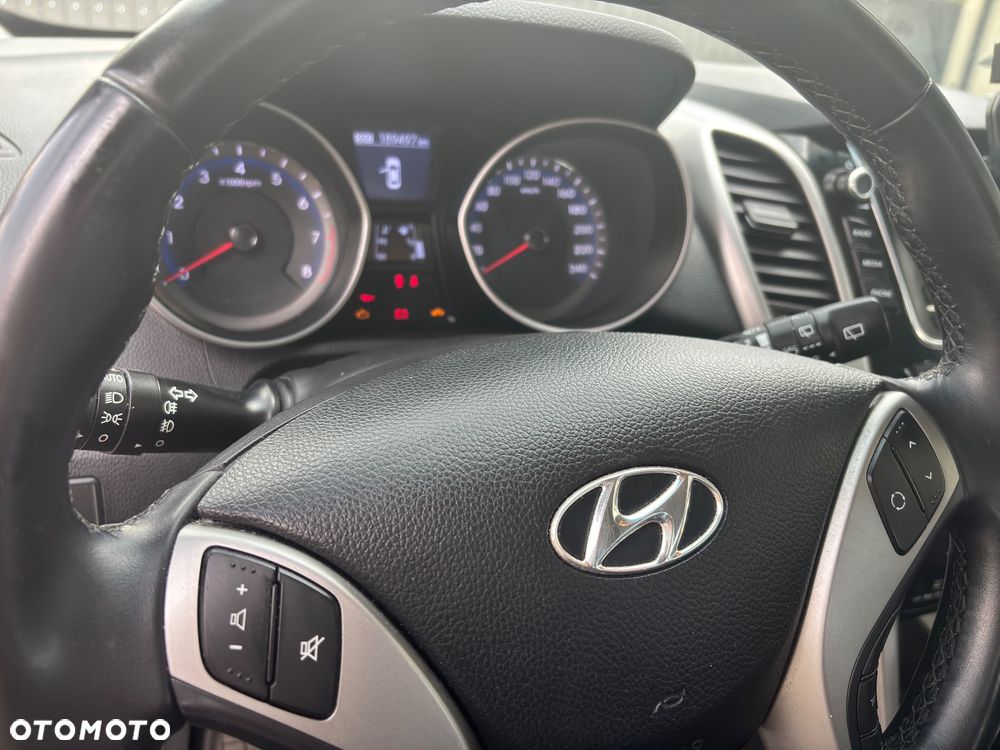 Hyundai i30 1.4 Classic - 6