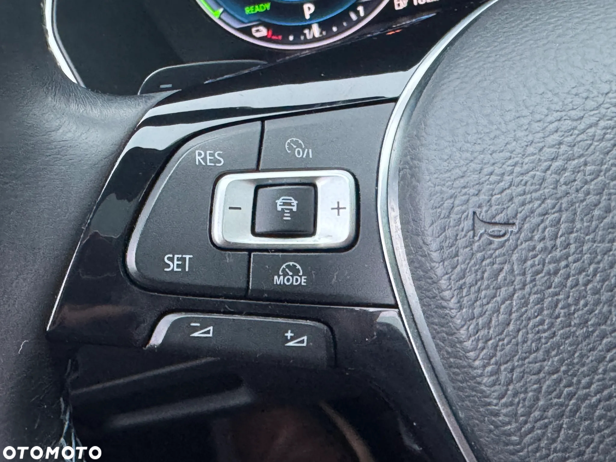 Volkswagen Passat 1.4 TSI Plug-In-Hybrid GTE - 16