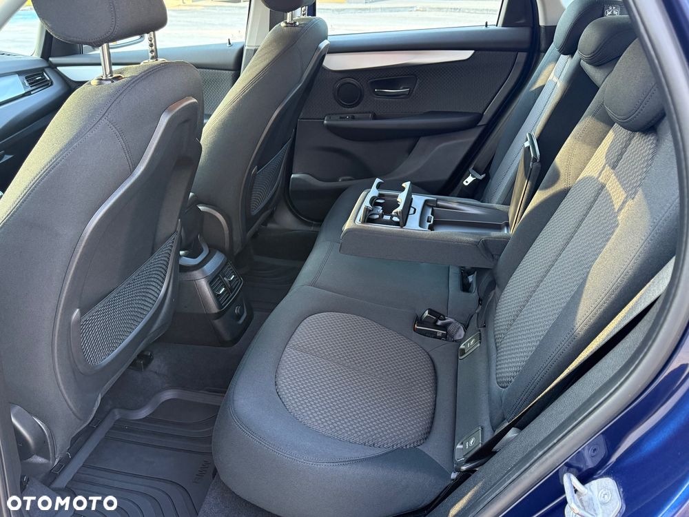 BMW Seria 2 - 23