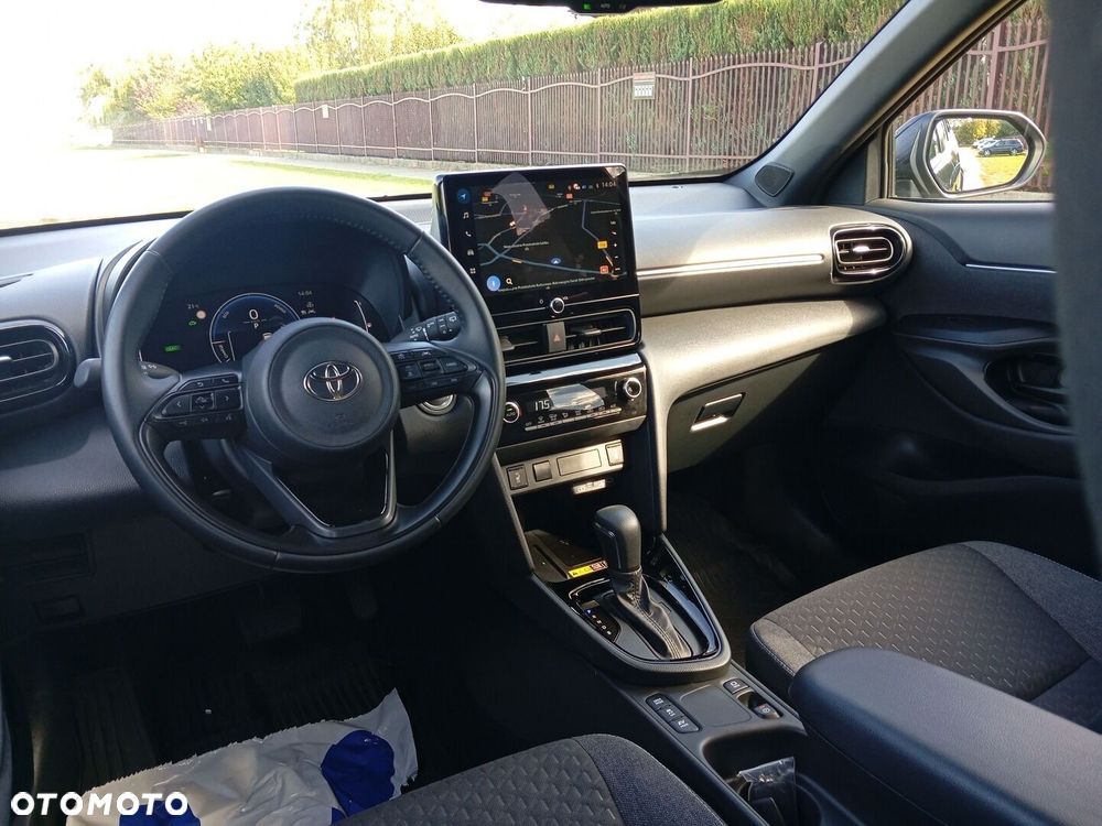 Toyota Yaris Cross Hybrid 1.5 Style - 18