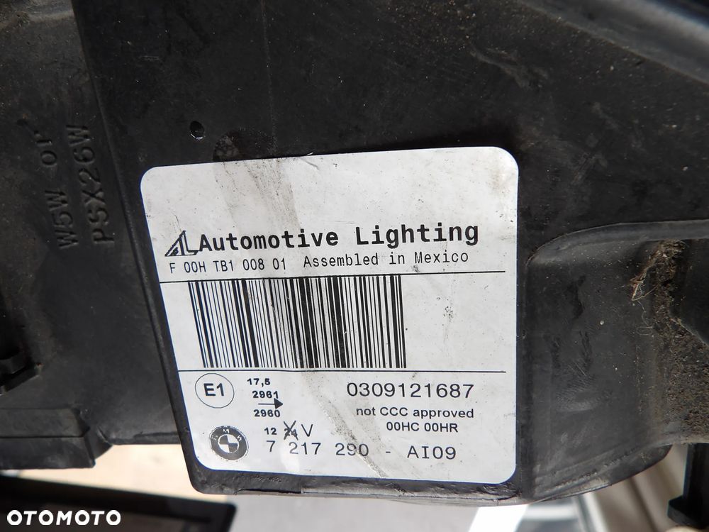 BMW - F25 - PRAWA LAMPA PRZEDNIA - PĘKNIĘTA OBUDOWA - 7217290 - 10