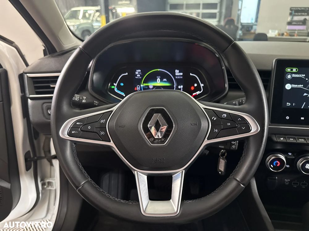 Renault Clio - 17