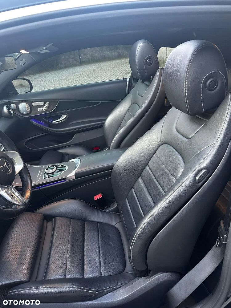 Mercedes-Benz Klasa C 300 4MATIC 9G-TRONIC - 18